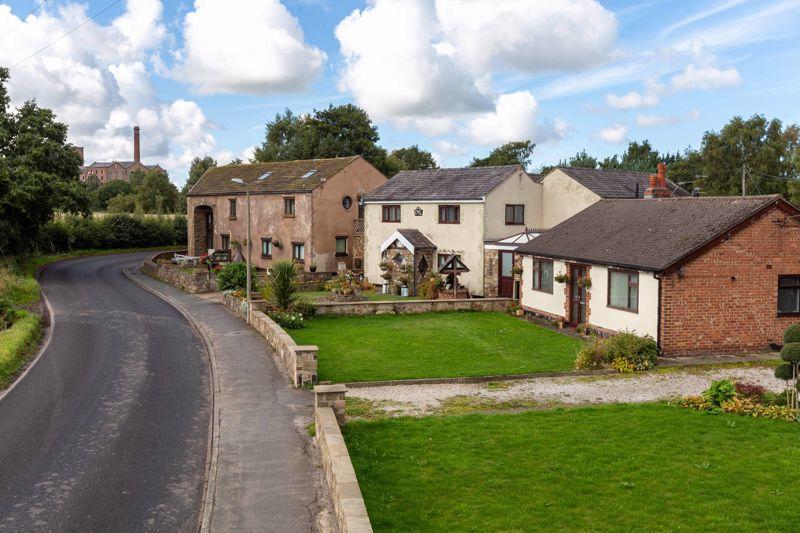 5 bedroom detached house for sale in Heskin Farm, School Lane, Burscough, L40 4AF, L40