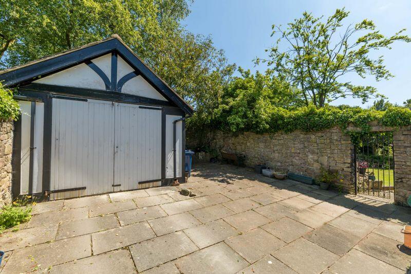 5 bedroom detached house for sale in Chorley Road, Parbold, WN8 7AL, WN8