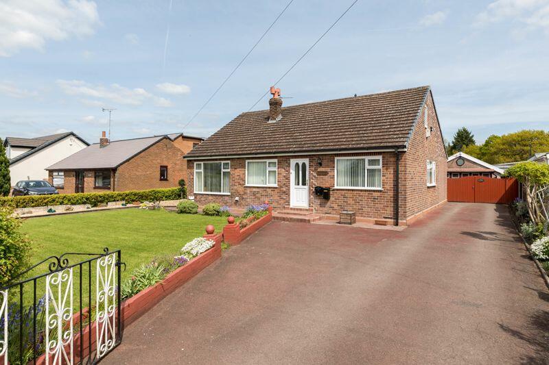 5 bedroom detached bungalow for sale in Ridley Lane, Mawdesley, L40 2RE., L40