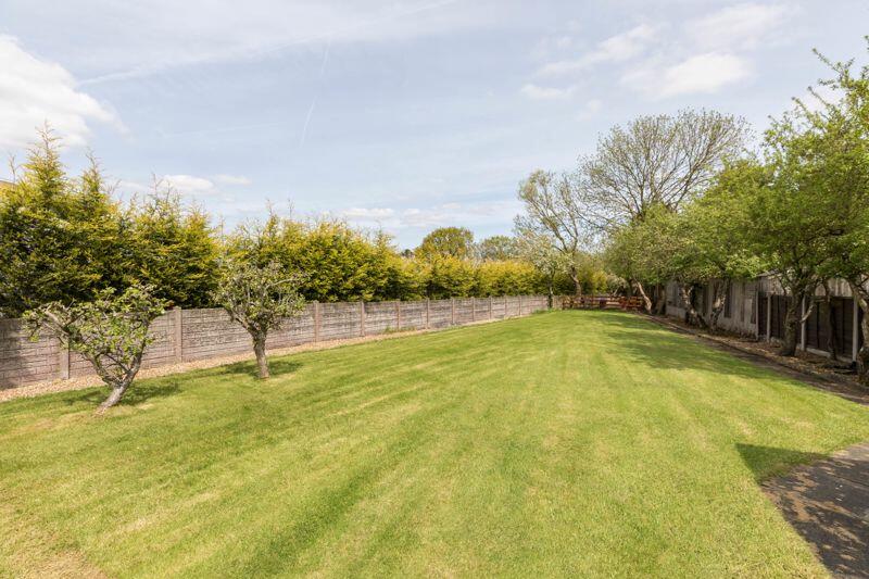 5 bedroom detached bungalow for sale in Ridley Lane, Mawdesley, L40 2RE