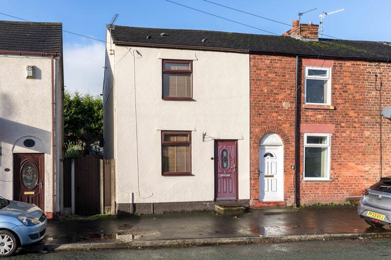 2 bedroom terraced house for sale in Old Pepper Lane, Standish, WN6 0PH