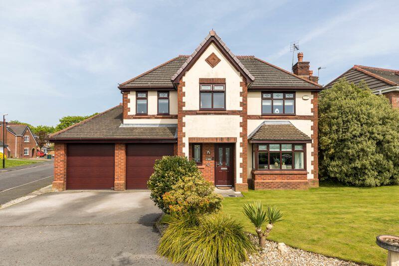 4 bedroom detached house for sale in Devon Avenue, Upholland, WN8 0DQ, WN8