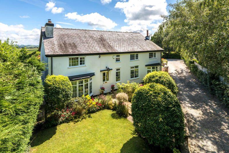 4 bedroom detached house for sale in Speakmans Farm, Blythe Lane