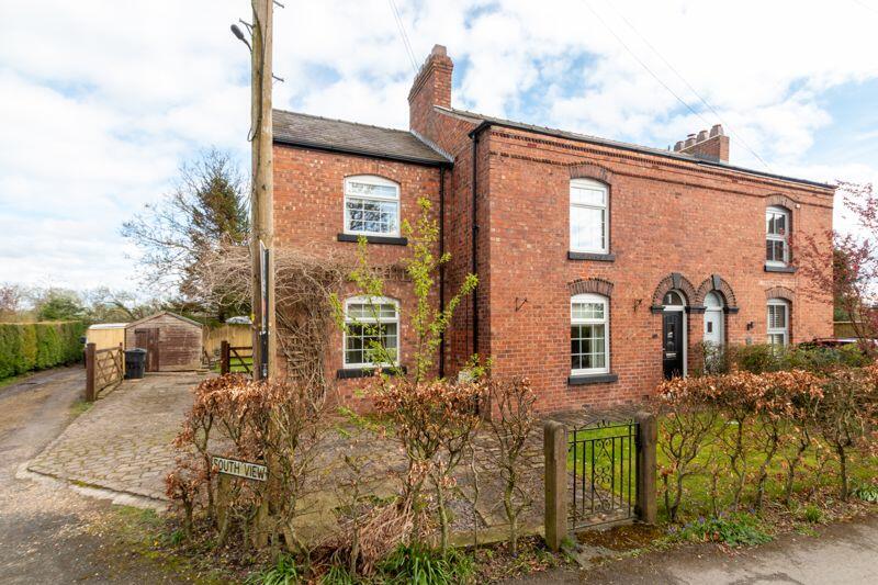 3 bedroom semidetached house for sale in South View, Bretherton, PR26