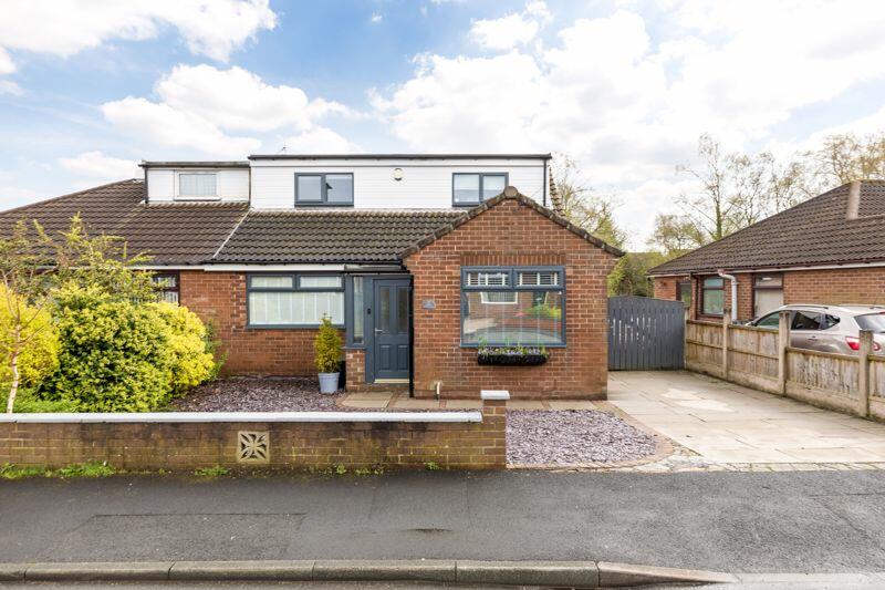 4 bedroom semidetached house for sale in Bentham Road, Standish, WN6 0NE, WN6