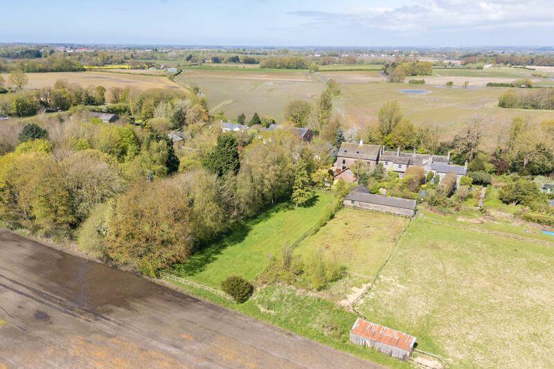 5 bedroom detached house for sale in Cranes Hall Barn, Cranes Lane