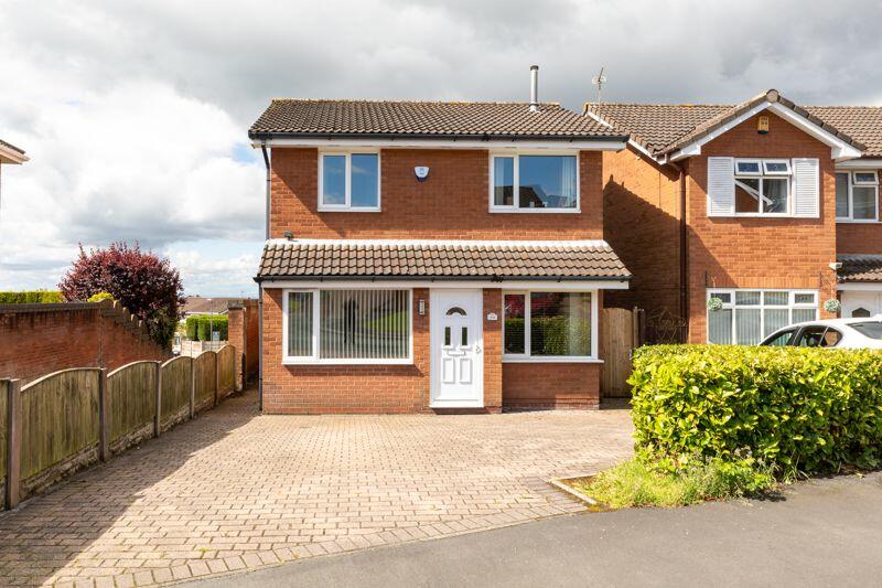 3 bedroom detached house for sale in Denshaw, Upholland, WN8 0AY, WN8