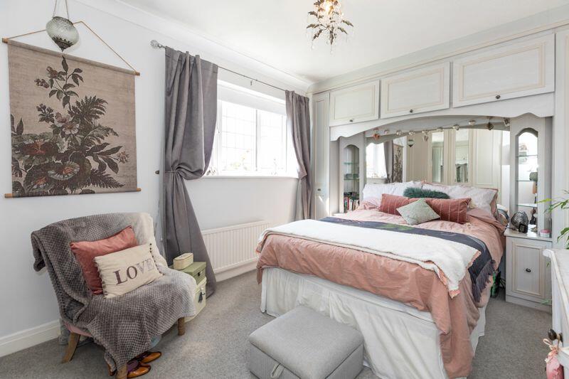 Additional property image - Captain Lees Gardens, Westhoughton, BL5 3YF