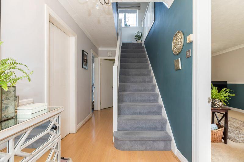 Additional property image - Captain Lees Gardens, Westhoughton, BL5 3YF