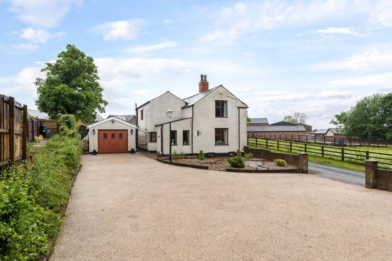 Additional property image - Marsh Brook Cottage, Westhoughton, BL5 2DH