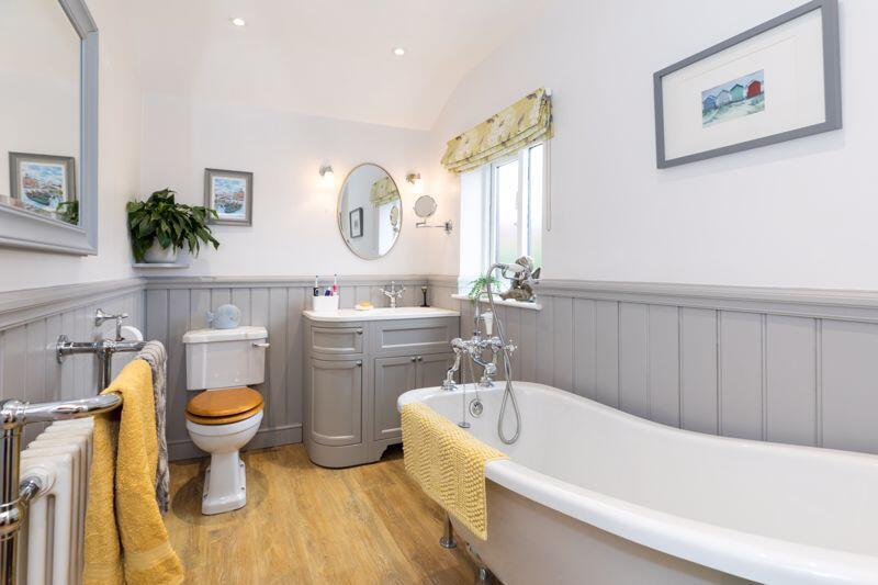 Additional property image - Marsh Brook Cottage, Westhoughton, BL5 2DH