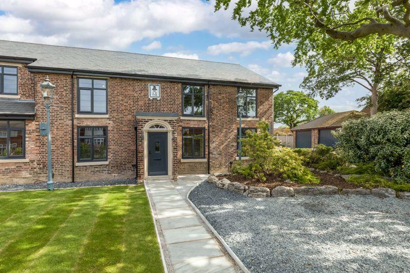 4 bedroom semi-detached house