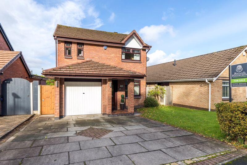 Main image of property: Whitecroft Road, Hawkley Hall, WN3 5PS