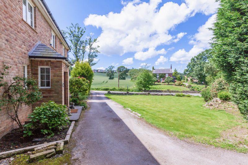 4 bedroom detached house for sale in Heston House, Lafford Lane