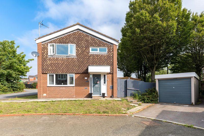 3 bedroom detached house for sale in Leeswood, Skelmersdale, WN8 6TH, WN8