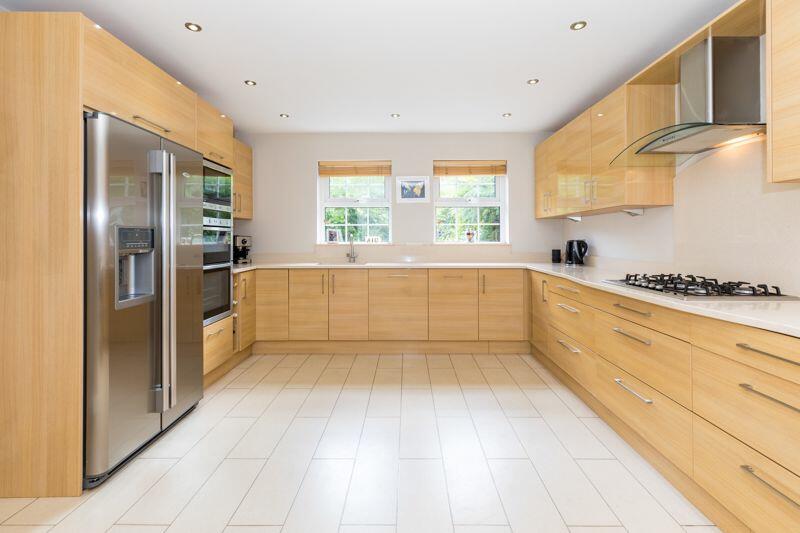 Additional property image - Fountain Park, Westhoughton, BL5 2AP