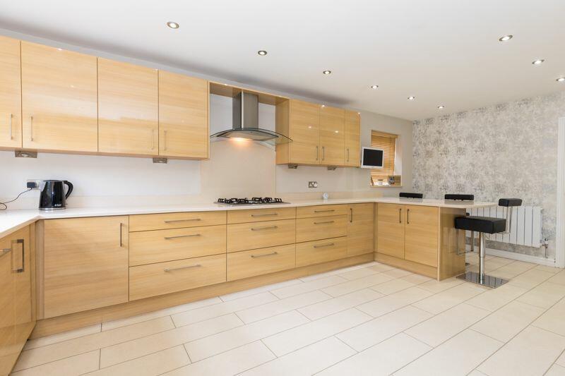 Additional property image - Fountain Park, Westhoughton, BL5 2AP