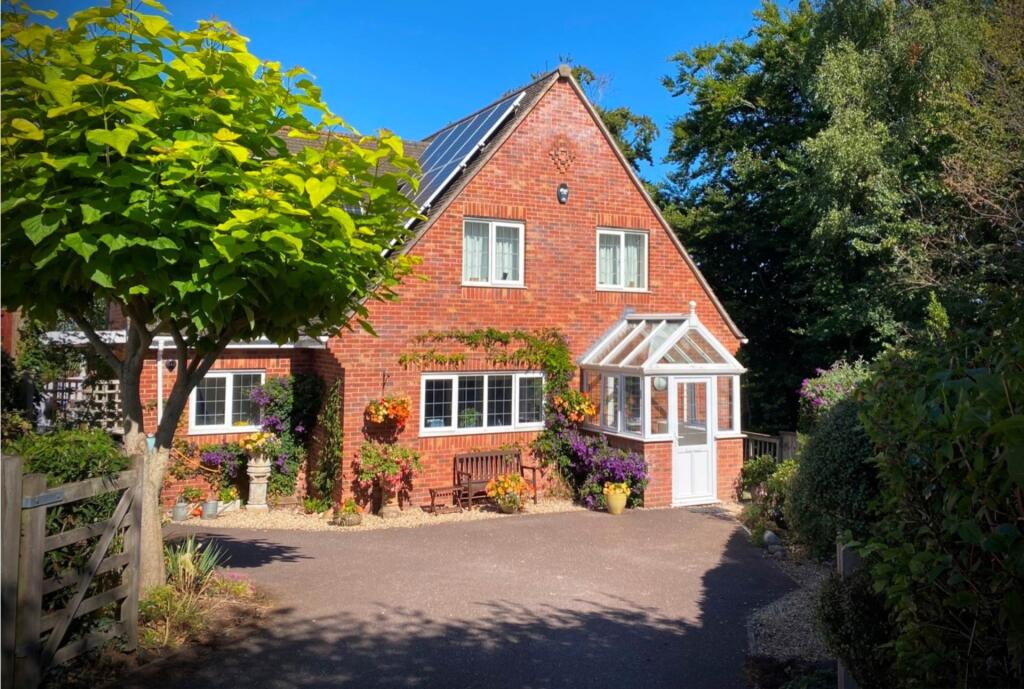 Main image of property: Richmond Road, Exmouth