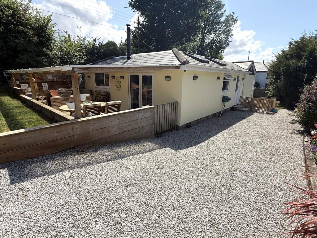 Main image of property: Exmouth Road, Lympstone