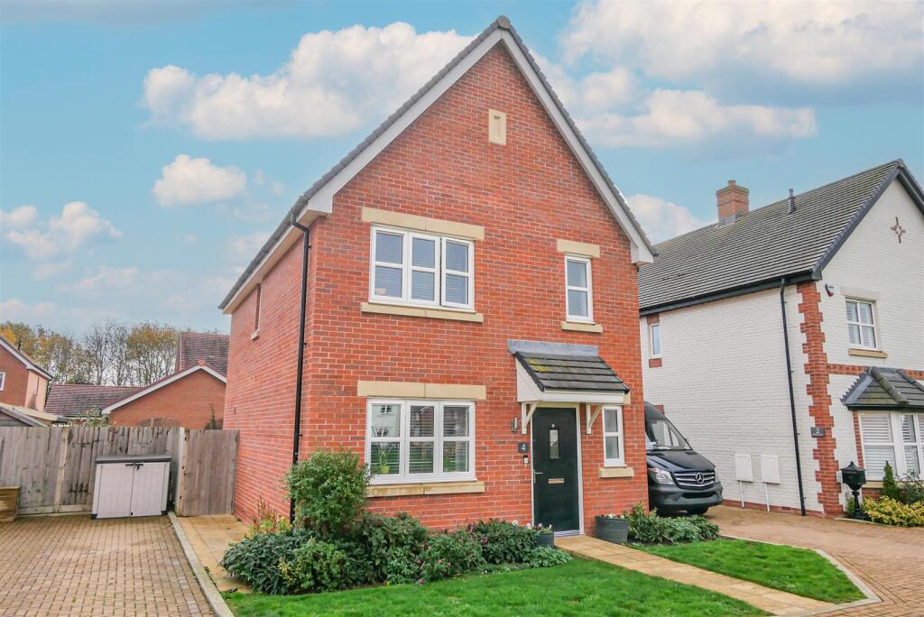 Main image of property: Hicks Close, Chalgrove