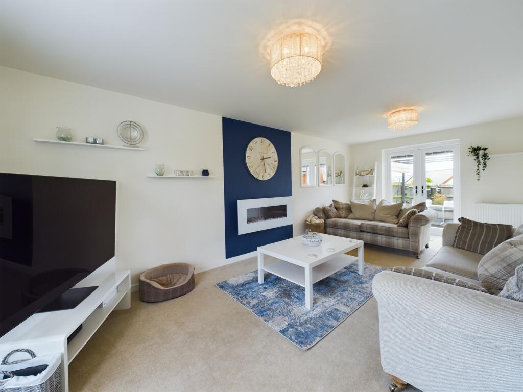 Additional property image - Darwen Close, Mickleover