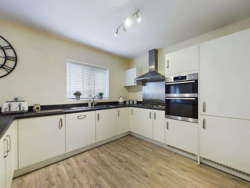 Additional property image - Starflower Way, Mickleover