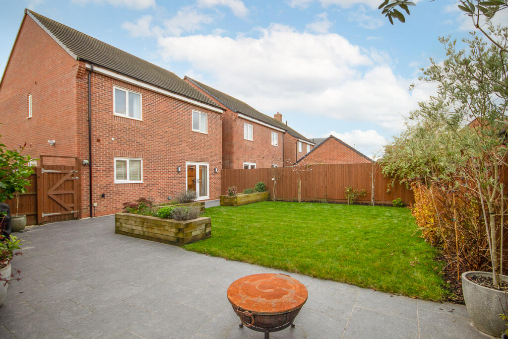 Additional property image - Starflower Way, Mickleover