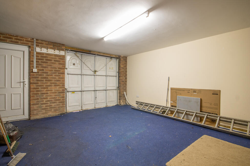 Additional property image - Reigate Drive, Mackworth