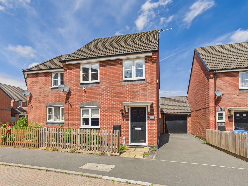 Main image of property: Battersea Park Way, Mackworth