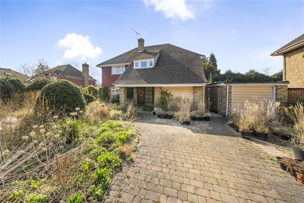 Main image of property: Lydele Close, Horsell, Woking, Surrey, GU21