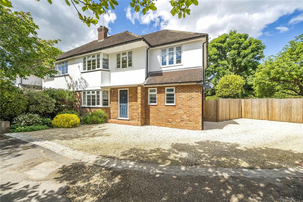 4 bedroom semidetached house for sale in St. James Close, St. Johns