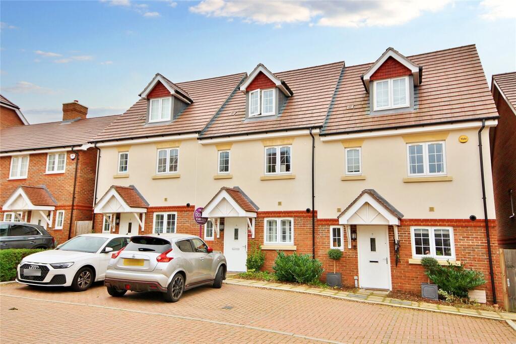 Main image of property: Gloucester Close, Knaphill, Woking, Surrey, GU21