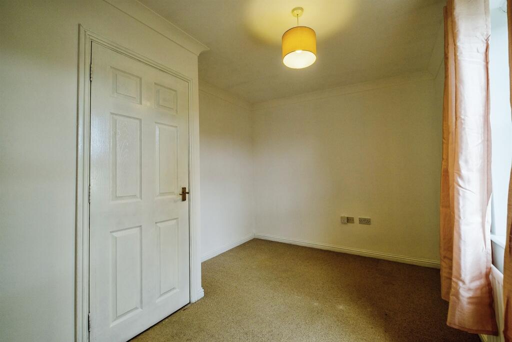 Additional property image - Woolthwaite Lane, Lower Cambourne, Cambridge