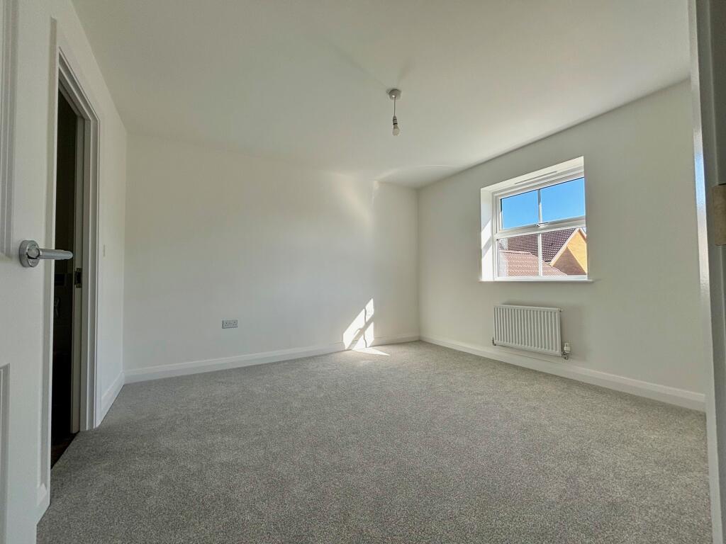 Additional property image - Grafton  End, Highfields Caldecote, Cambridge