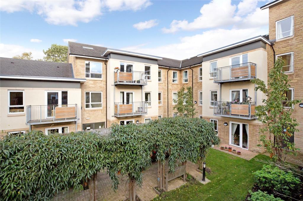 2 bedroom retirement property for sale in Valley Drive, Ilkley, West