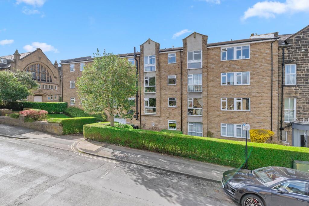 Main image of property: Wells Promenade, Ilkley, West Yorkshire, LS29