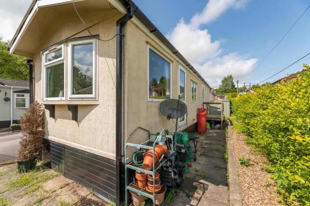 Parking for sale in Otley Old Road, Horsforth, Leeds, West Yorkshire, LS18