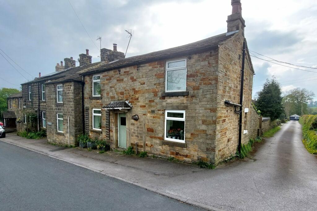 3 bedroom link detached house for sale in Roebuck Terrace, Newall With