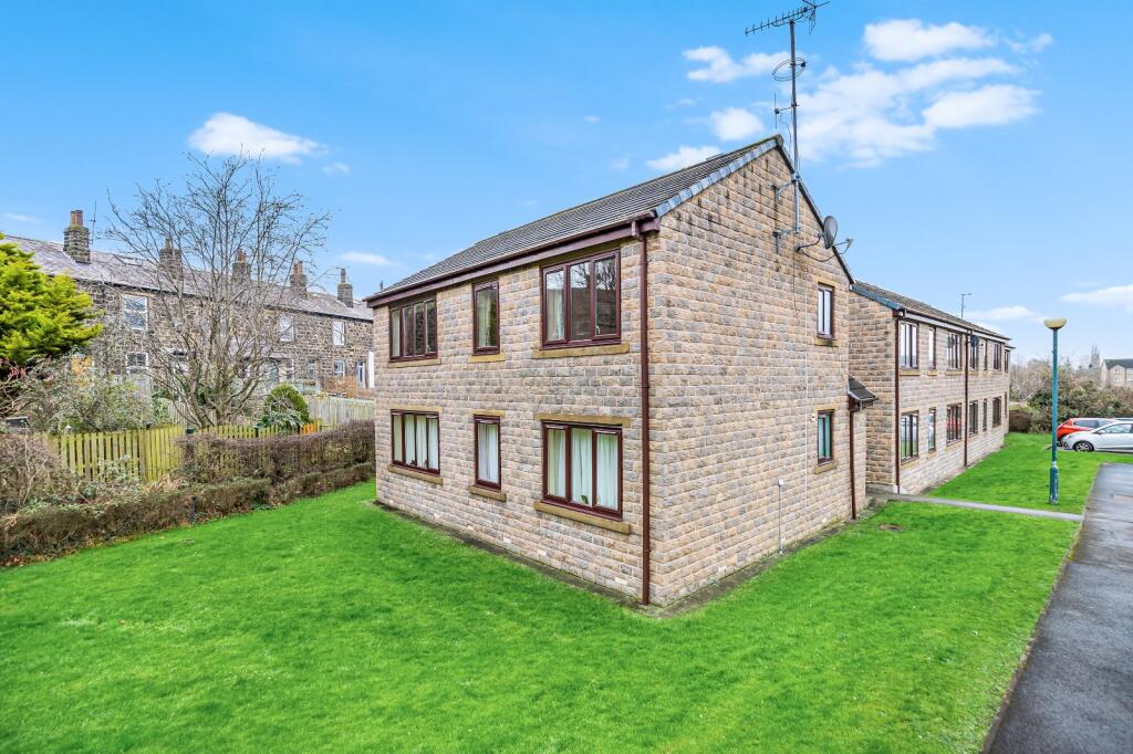 Main image of property: Tealbeck Approach, Otley, West Yorkshire, LS21