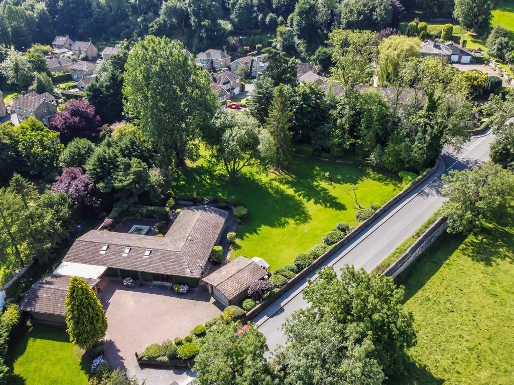 4 bedroom detached house for sale in Old Pool Bank, Pool In Wharfedale, LS21