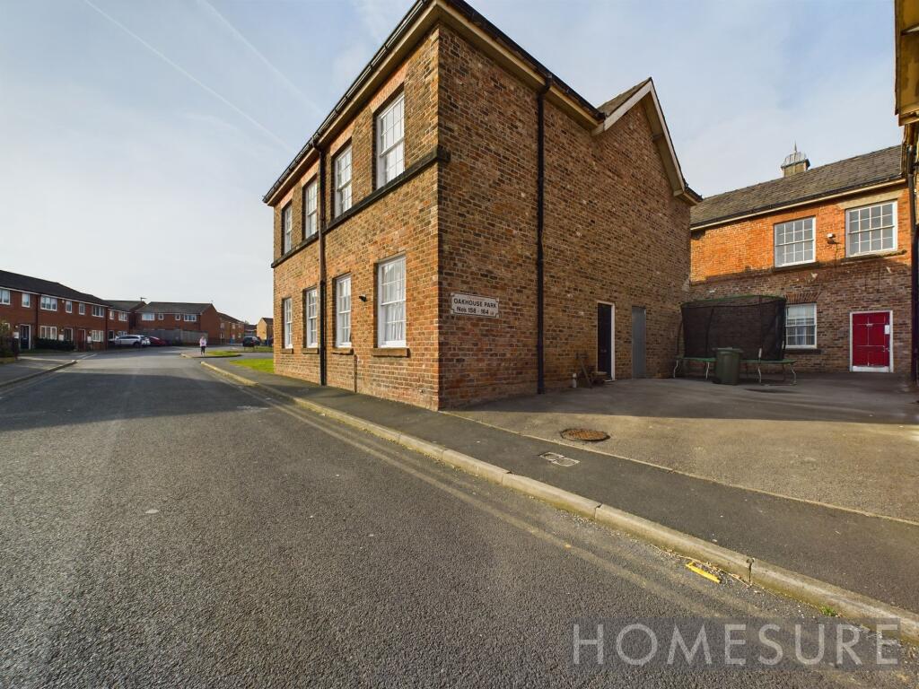 Main image of property: Oakhouse Park, Walton, L9