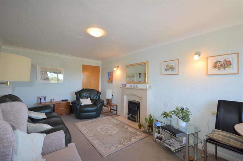 2 bedroom flat for sale in Dacre Street, Morpeth, NE61
