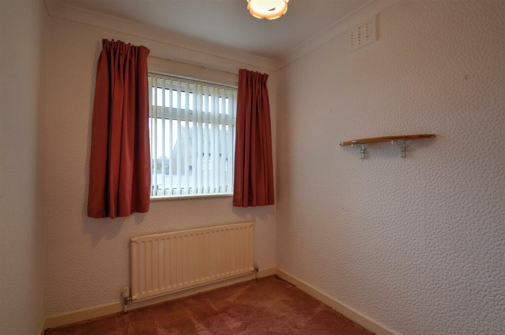 3 bedroom semidetached house for sale in Cheviot Close, Ellington