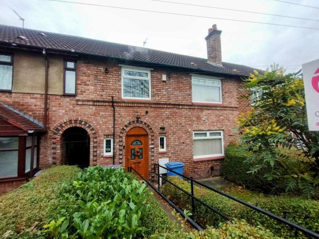 3 bedroom town house for sale in Queens Drive, Walton, Liverpool, L4