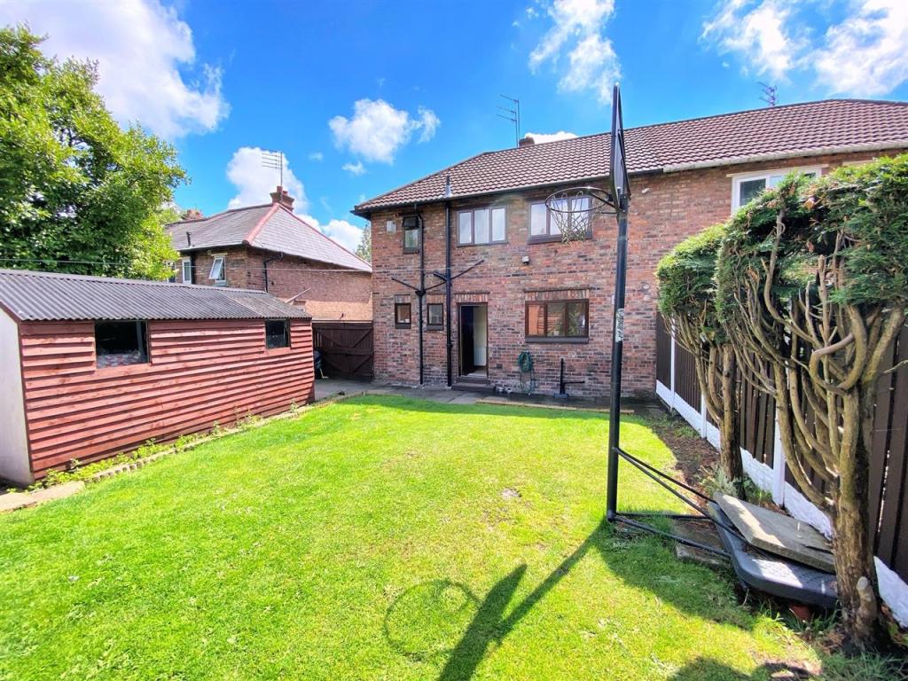 3 bedroom semidetached house for sale in Edge Lane Drive, Broadgreen