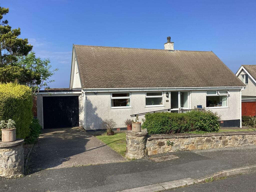 Main image of property: Rhianfa, Benllech, Tyn-Y-Gongl