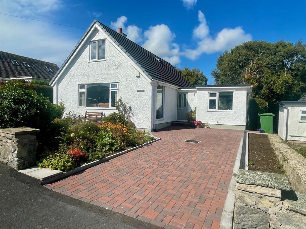 Main image of property: Ffordd Cynlas, Benllech, Tyn-Y-Gongl