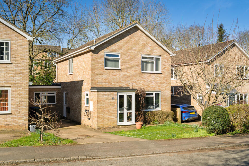 Main image of property: Greenhills Park, Bloxham, OX15