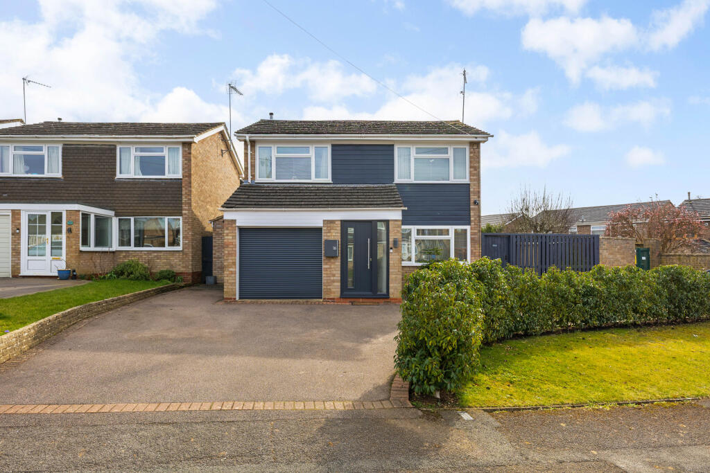 Main image of property: Cherrys Close, Bloxham, OX15