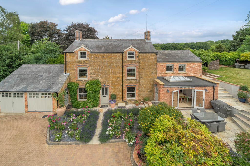 Main image of property: Park Hill, Hook Norton, OX15